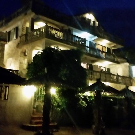 Apartments Palace Mira Mare Tivat Dış mekan fotoğraf
