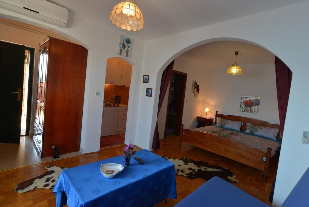 Apartments Palace Mira Mare Tivat Dış mekan fotoğraf