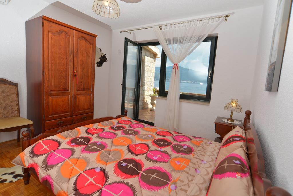 Apartments Palace Mira Mare Tivat Dış mekan fotoğraf