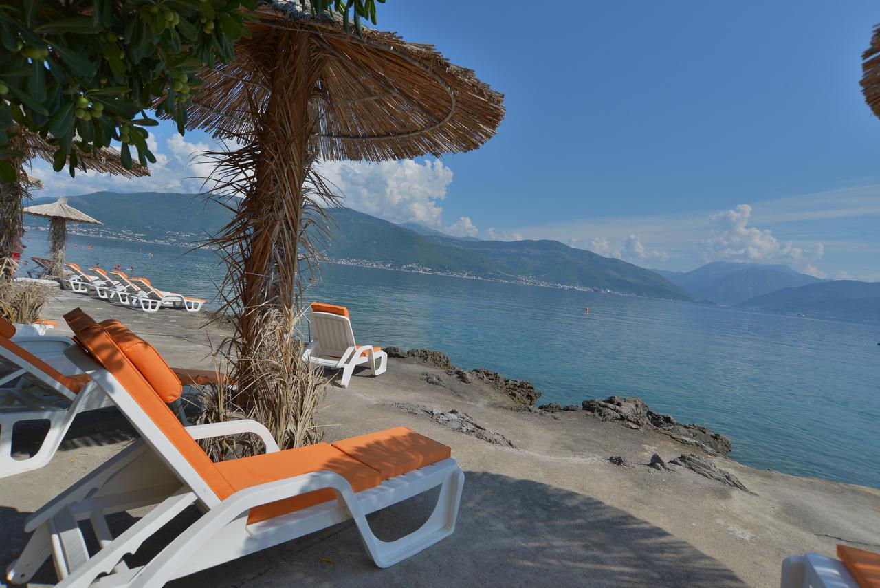 Apartments Palace Mira Mare Tivat Dış mekan fotoğraf