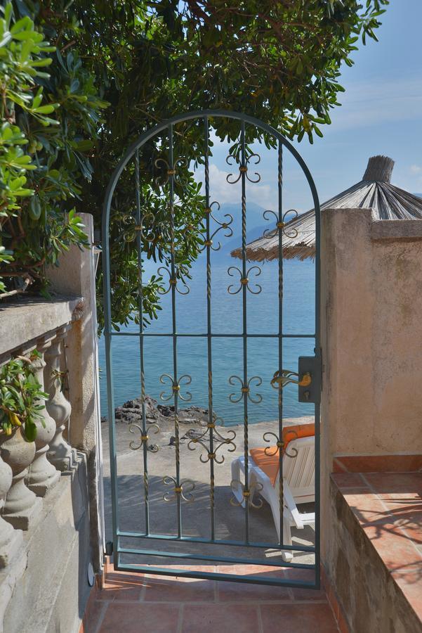Apartments Palace Mira Mare Tivat Dış mekan fotoğraf
